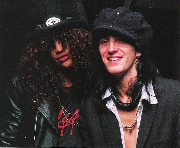 MarcVachonla's tweet photo. Who's rockin that #MarcVachonClothing #Black #Flannel #Applehat ? #slash #izzy #GunsNRoses 
Grab one here.
#sizeXLarge >> https://t.co/67Tahk74My
#sizeLarge >> https://t.co/URZwbdPLzq
#sizemedium >> https://t.co/ioH2fiE1zY https://t.co/XmwpvIyIuK