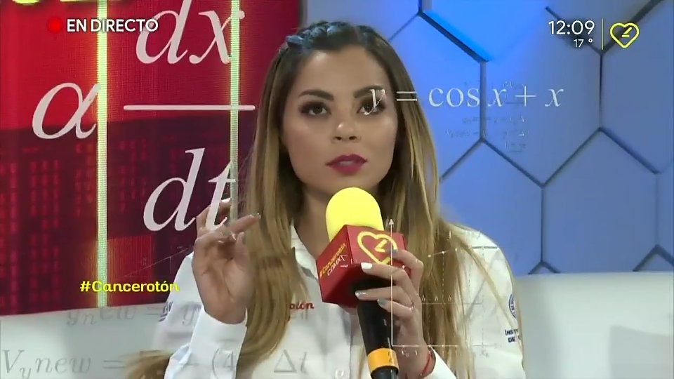rosario698's tweet photo. Lloro de risa con esto JAJAJAJAJAJA la Re inteligente!!! @gabyramiirezz #Cancerotón https://t.co/kKRJMJy7tH