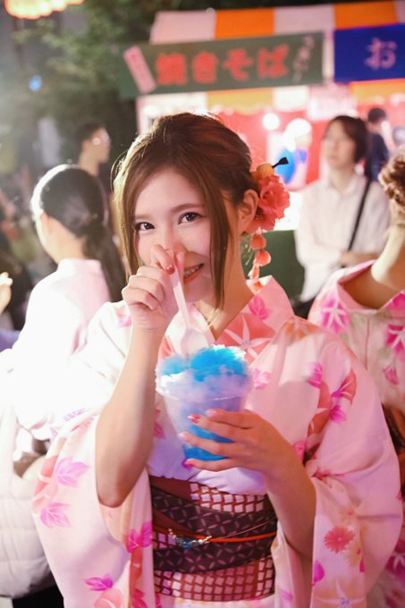 Twitterのコスプレ画像3