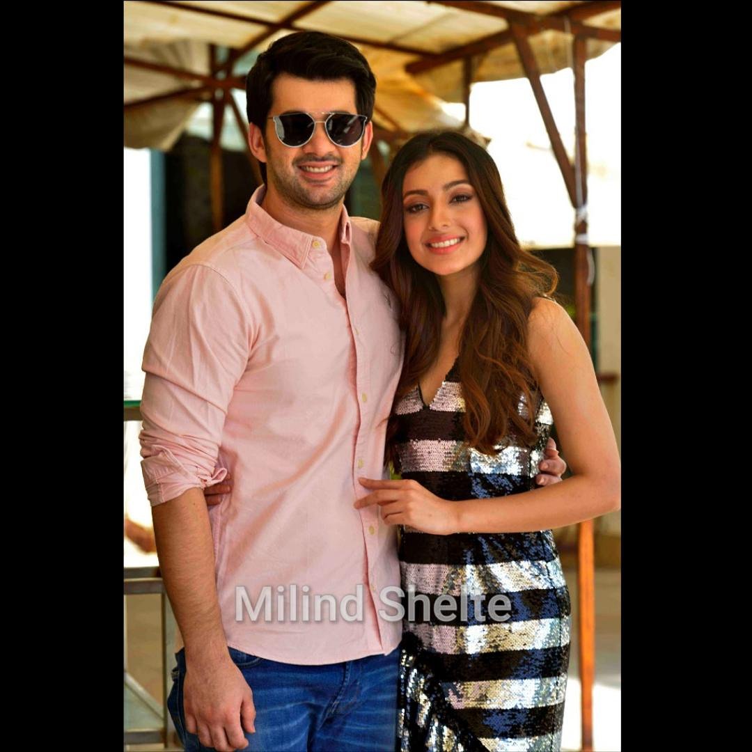 sheltemilind's tweet photo. @imkarandeol @sahherbambba pramoting their film #palpaldilkepaas in Mumbai....
#karandeol #sahherbambba #actors #debut #pramoting #film #movie #palpaldilkepaas #bollywood #entertainment #photography  #mumbai #indiatoday @milind_shelte https://t.co/5pEQutNeth