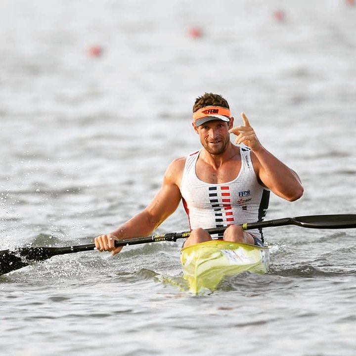 Finale des championnats du monde ce midi.
Rdv à 12h14 derrière vos écrans
youtube.com/watch?v=noIEyq…
<a href="/FranckMarcot/">Franck Marcot</a> @Boris_CM2014 <a href="/HerbillonDidier/">Didier Herbillon</a> @UnionArdennais <a href="/aitrene/">Ait Braham Rene</a>