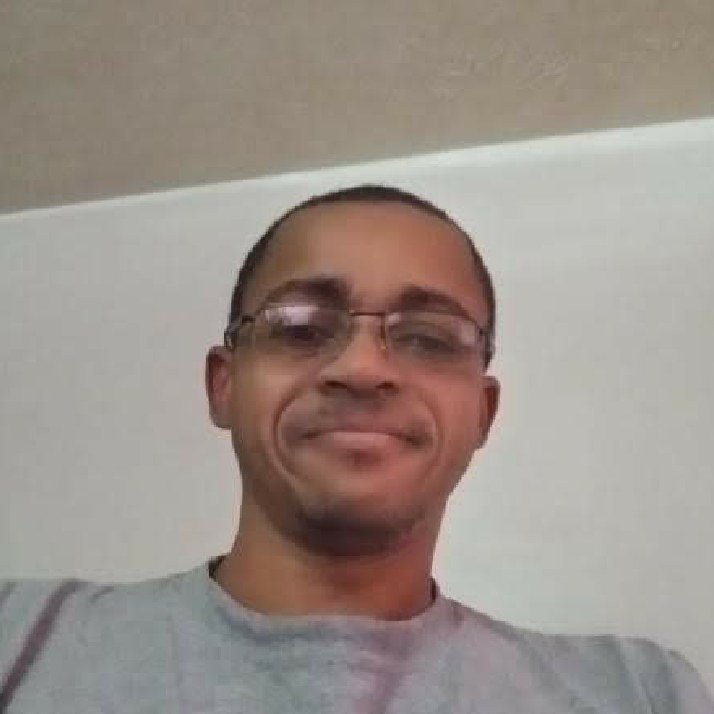 Dpcomefast40W's tweet photo. Come hangout with me on #BIGOLIVE https://t.co/AkY6VOUaKc https://t.co/FvzAzzNUZU
