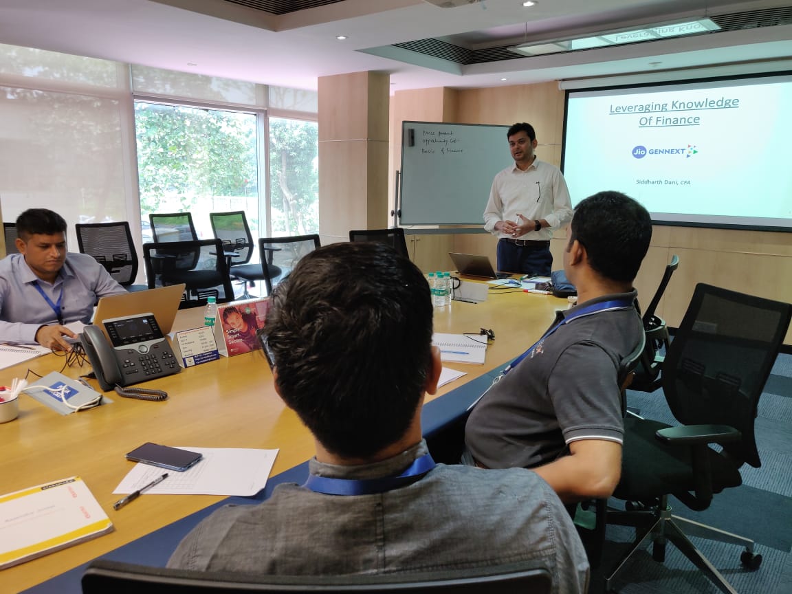 JioGenNext's tweet photo. Siddharth Dani from @JioGenNext conducted a session on finance touching upon all aspects of finance every founder must know with our #FintechBasecamp startups https://t.co/DvIAJY9ahB