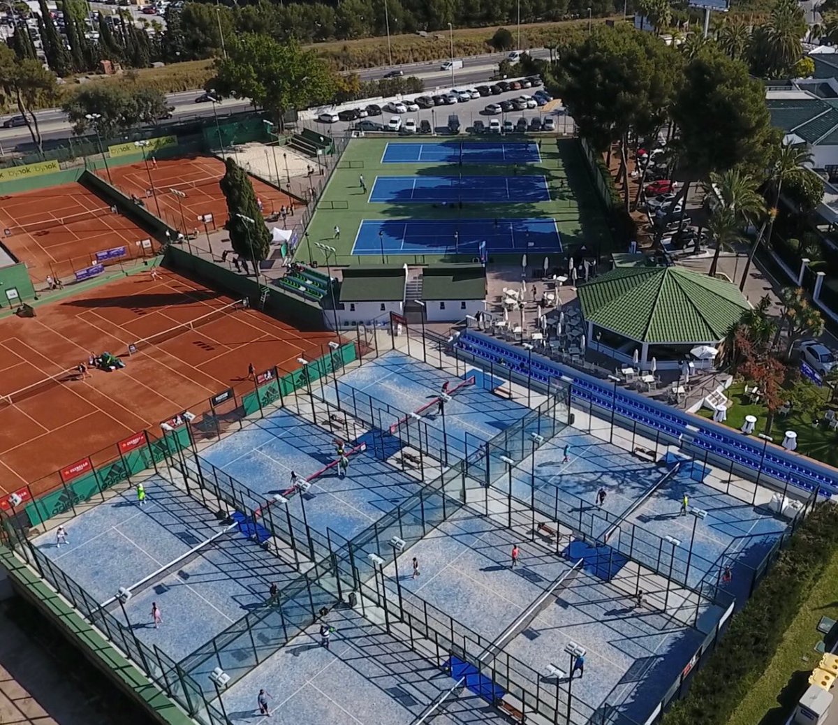 MonterosRacket's tweet photo. Buenos días 🌞!!..
Precioso día para hacer #deporte #tenis #padel ..
Os esperamos en #racketmonteros 🎾❤️🎾..
Reservas: ☎️680 556 378..
🇪🇸🇩🇪🇬🇧🇷🇺#anewracketexperience ..
#marbella #costadelsol #sportclub #tennisclub #padelclub #sporthollidays #tennisacademy #padelacademy https://t.co/LgUJh9KSRr