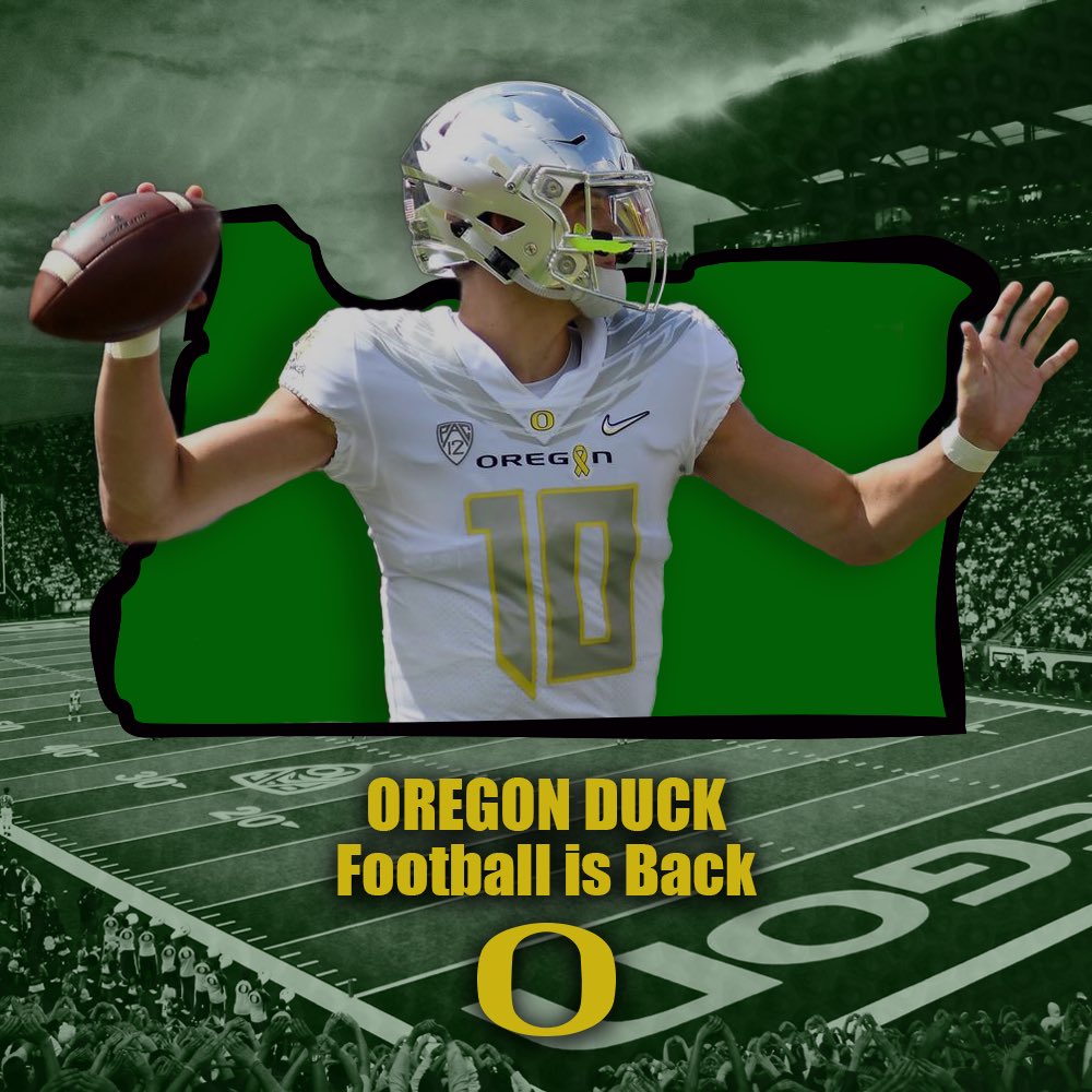 Darylg08's tweet photo. #CollegeFootball is back #baby! A little #project I have been working on prepping for #ncaa #football. @jukedesign #sportsdesign #repyourstate #statepride #Oregon #Topbuzz @NCAAFootball @oregonfootball #bama #Clemson #oregonstate https://t.co/fApn6KL3XX