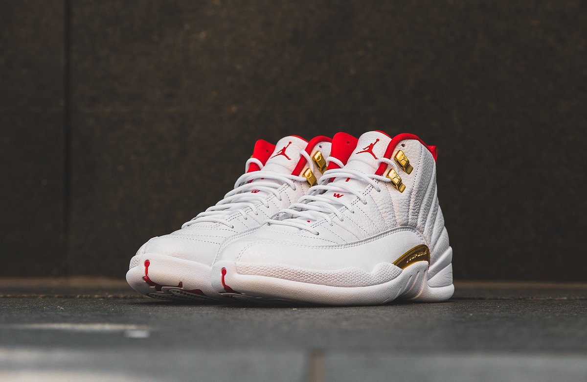 jordan 12 retro fiba footlocker