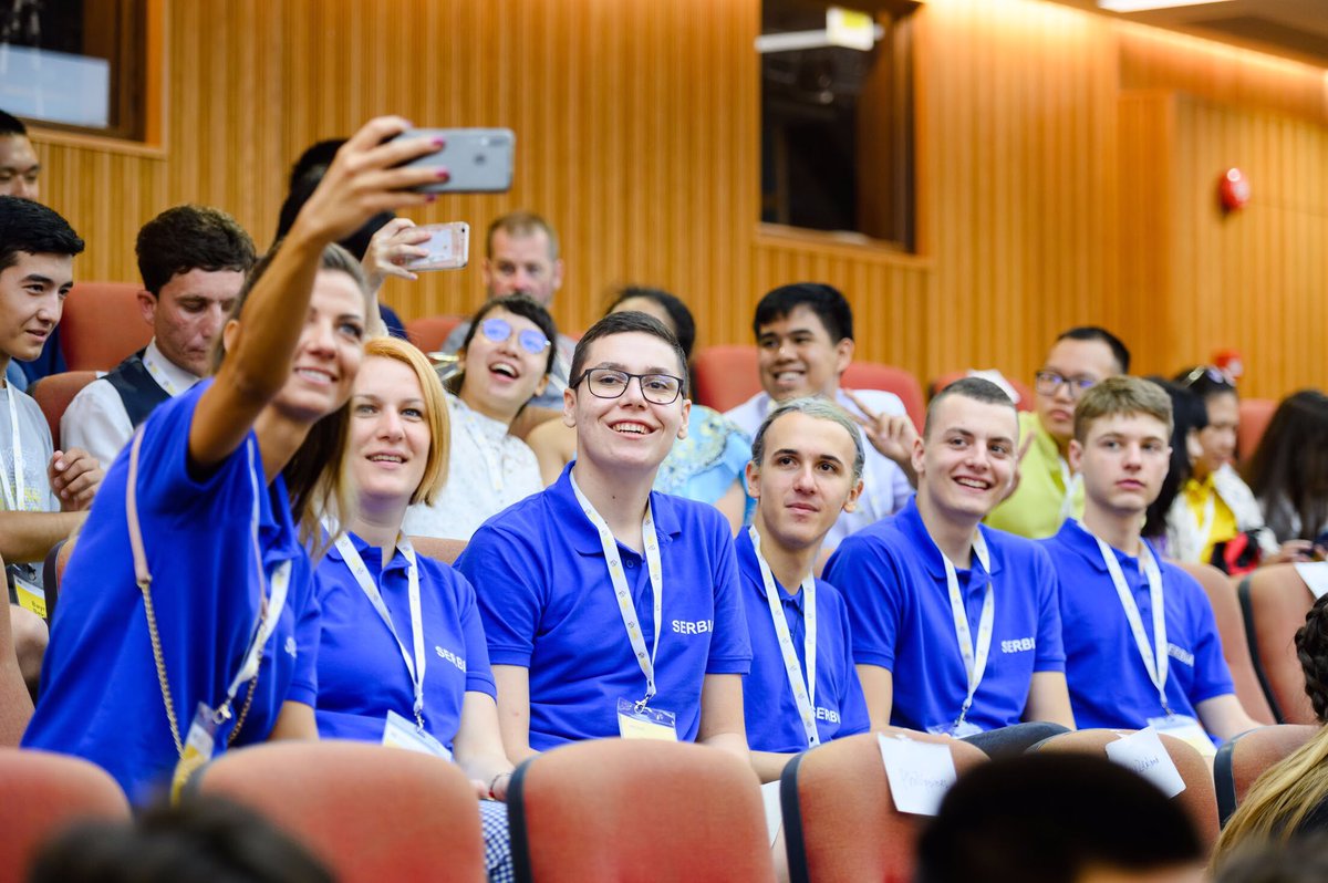 iGeo2019's tweet photo. iGeo 2019 - Team Introduction 
Team Serbia 🇷🇸 
Team Slovakia 🇸🇰 
Team Slovenia 🇸🇮 
Team Switzerland 🇨🇭 

#iGeo #iGeo2019 #Geography #EdUHK https://t.co/zwdMxQvfLX