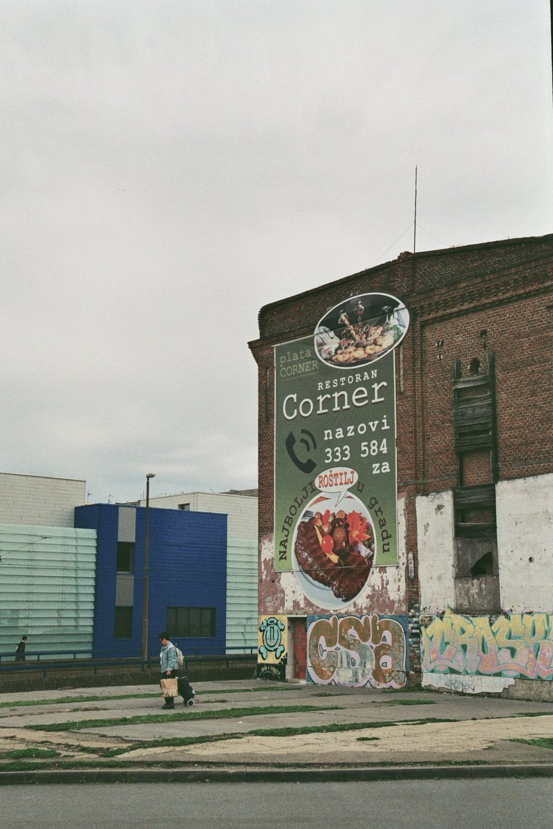 Canon EOS 50e , Fuji C200 
#believeinfilm #filmphotography #analoguephotography