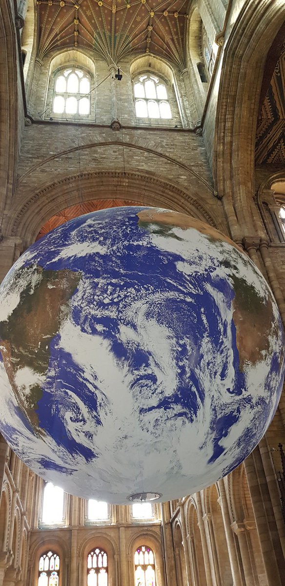 Lots of people engaging with #EarthArtwork <a href="/pborocathedral/">Peterborough Cathedral</a> 💚