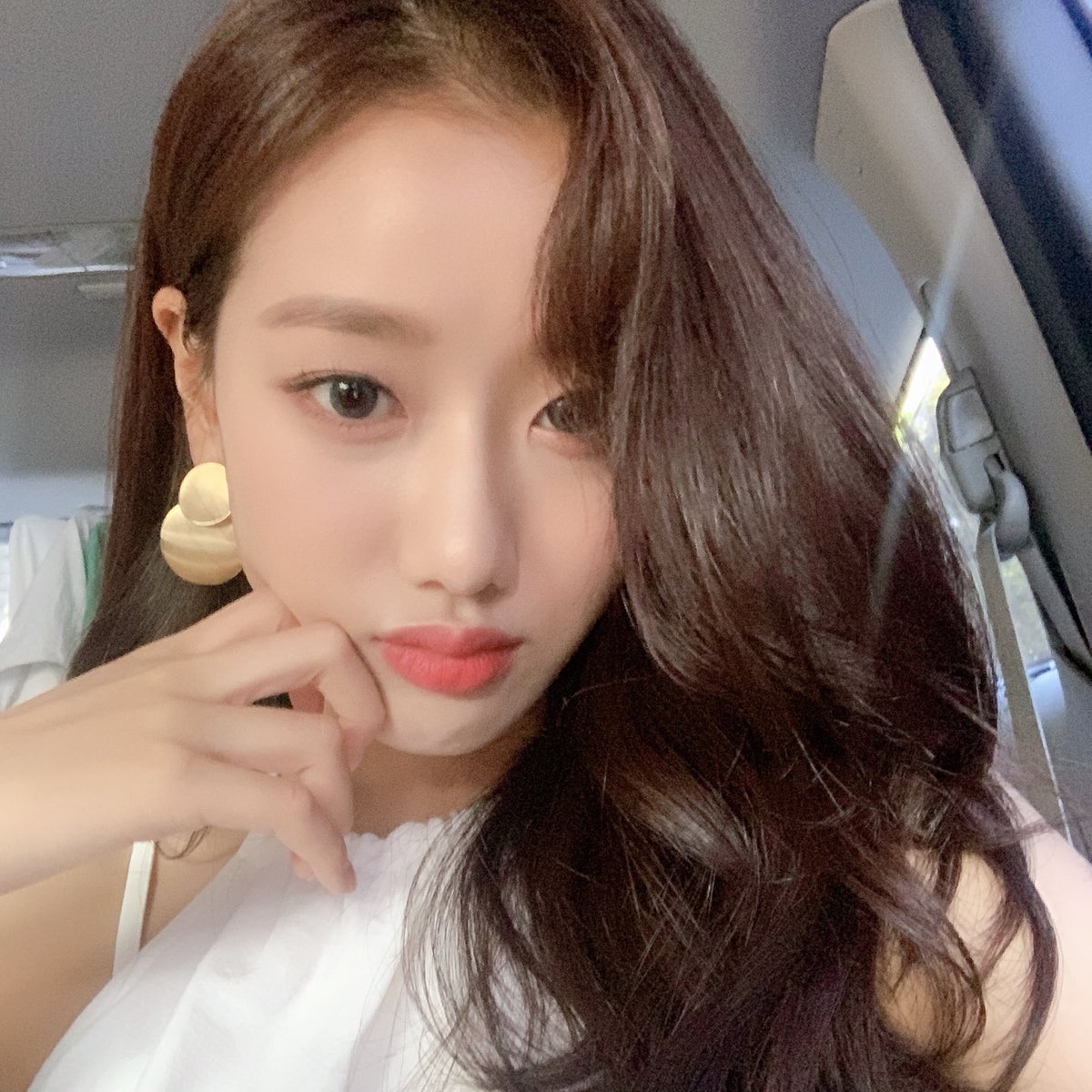 APRIL_DSPmedia's tweet photo. #HAPPY_APRIL_DAY  #FallingInAPRIL_4years https://t.co/3AchKLnBae