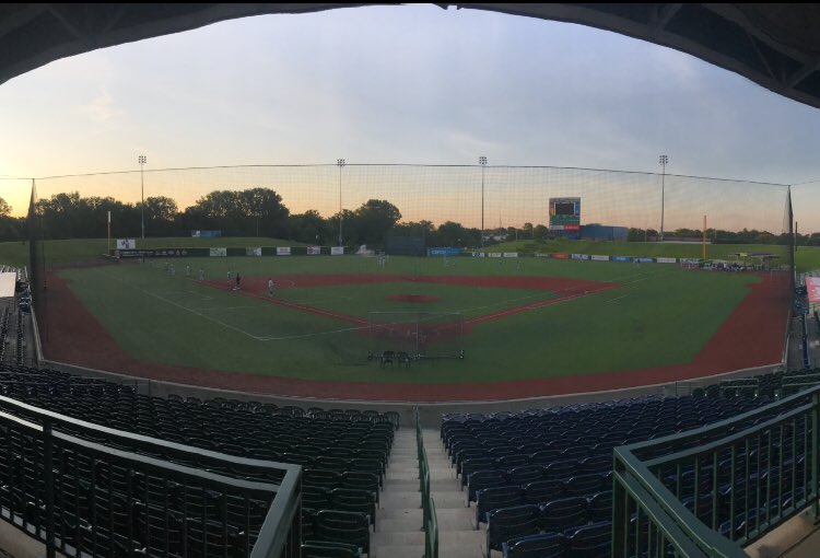 HCC_Hawks's tweet image. Good morning from The Corn Crib. Time for a Sunrise Scrimmage #HawksFly