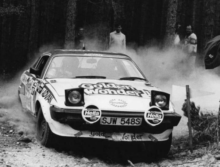 1982 Scottish Rally - Triumph TR7 V8 which was once a Works car now in private hands (car left the production line as one of the 61 factory TR7 Sprint 16-valve cars) facebook.com/groups/1475896…
 #tr7 #triumph #triumphtr7