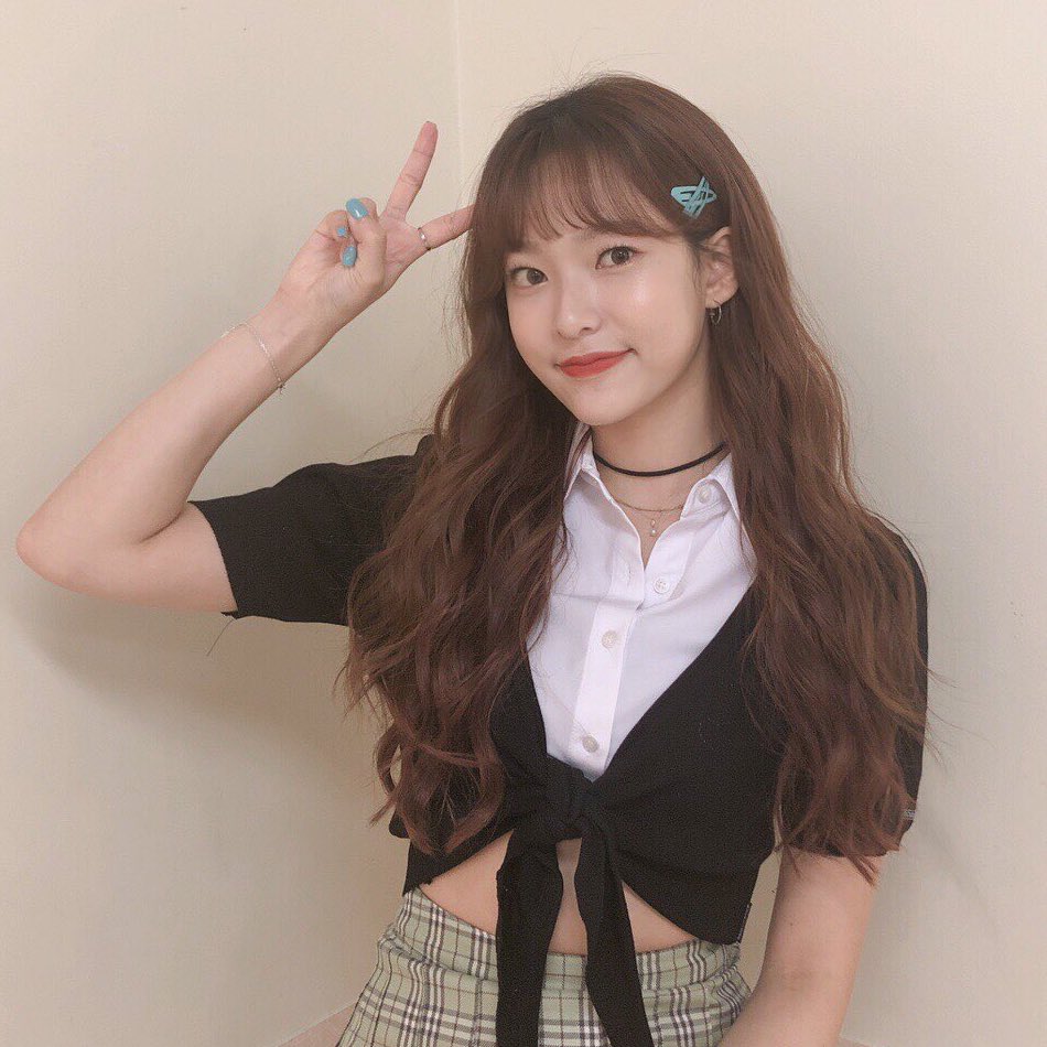 Lovely_sheepyn's tweet photo. 내가 더 사랑해 내 사람아

#에이프릴 #양예나 #예나
#FallingInAPRIL_4Years
#4월이들과_함께한4년_영원히4랑해
#4alling_In_4PRIL https://t.co/r3gafMZlli