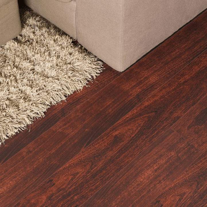 BuyTimberOnline's tweet photo. A close-up on one of the Quick-Step laminates. It never ceases to amaze us that timber & timber look products just seem to always work 👌👏
#buytimberflooringonline #timelesstimber https://t.co/KLIrlGtiAm