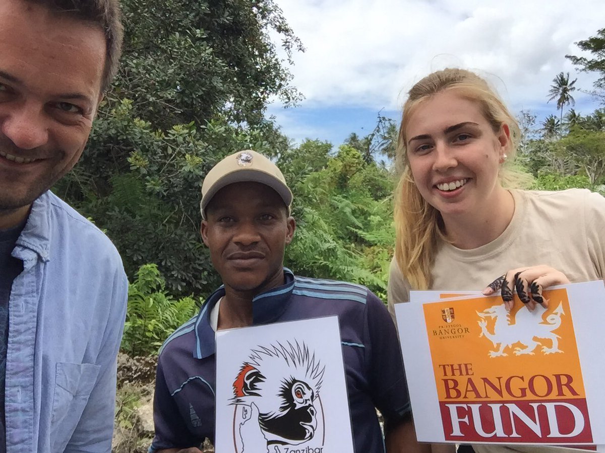 ZanzRedColobus's tweet photo. Today is also the last day here for Kate Hampson. Together with her field assistant Mwinyi Abdalla she spent the last 2 mo following groups of Sykes monkeys in the forest and shambas to understand when and why they interact. Thanks to the Bangor Fund @BangorUni for the support! https://t.co/oyRPOsDQTc