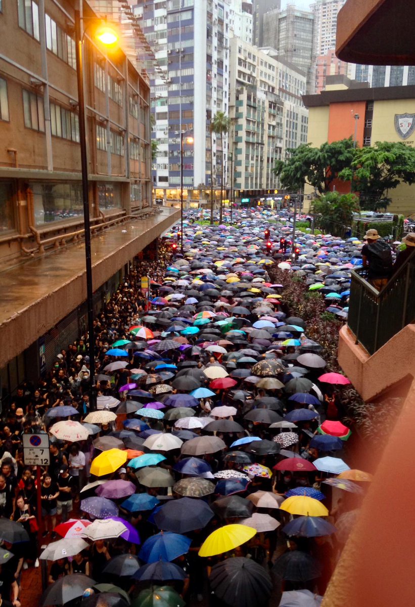 BytesDyslexia's tweet photo. Without #democracy, we can have no true #inclusion. Without inclusion, we have no love, no mutuality, and no #Equality. Here are photos from my friends protesting for all that and more in #HongKong. #HongKongProtests #BeginWithLove https://t.co/TDzHJuDtR4