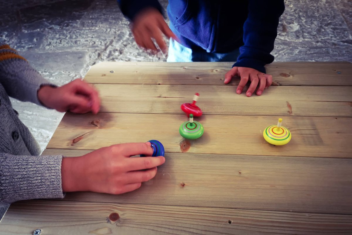 AthloneAT's tweet photo. Our visitors are enjoying the Traditional Game Day at Athlone Castle!
@nationalheritageweek @athloneie @irelandsancienteast @IRLHHeartlands #athlone #heartofit #visitwestmeath #athlonecastle #Heritageweek @Wmeathheritge #heritageweek2019 #pasttimes #games #funinthemuseum https://t.co/8OudcHoYE9