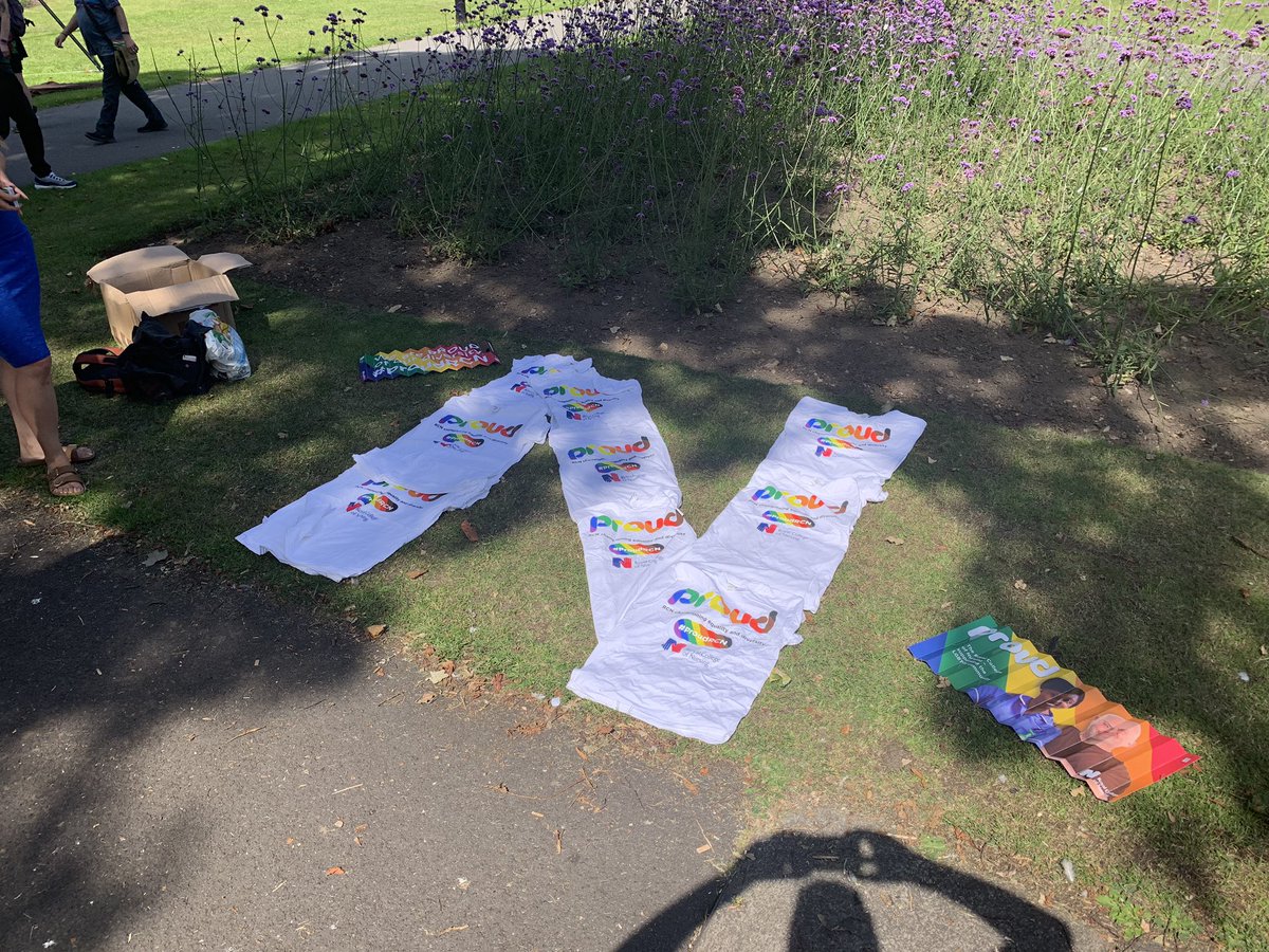 We are at Southampton Pride waiting in Watts Park to give our Members #RCNProud T-shirt’s - come find us! The parade starts at 2pm 🌈 #SOProud