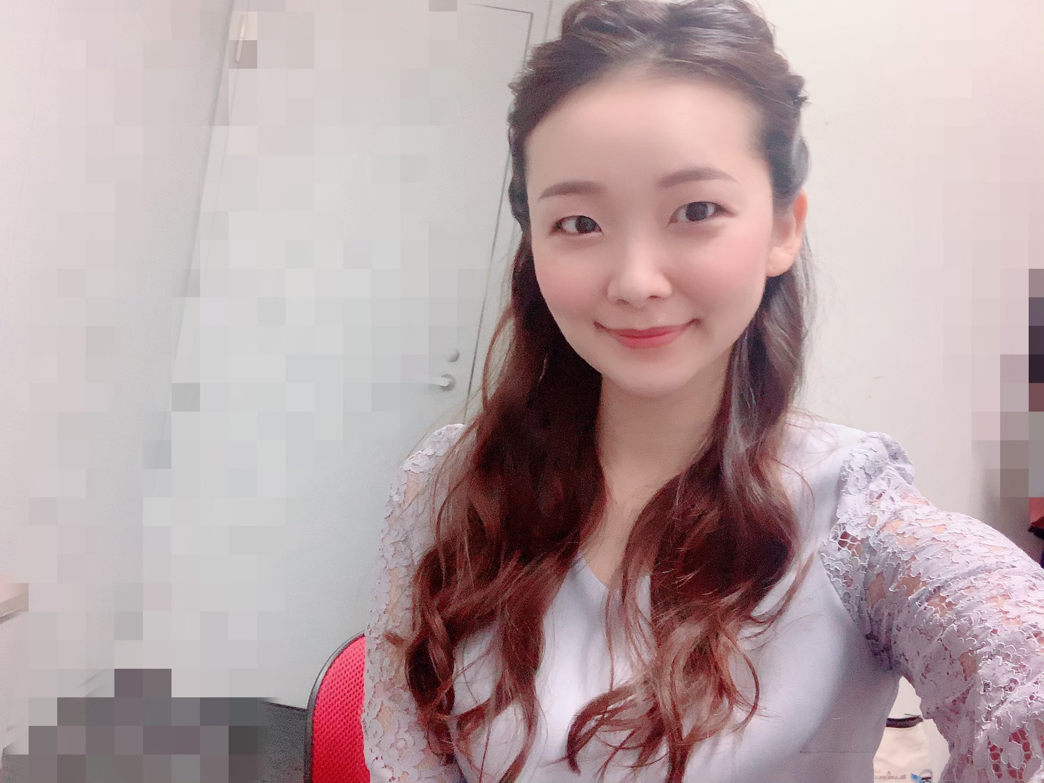 平咲夏加 U Tvitteri 今日もメイクさん天才だなって思った あまりおでこ全開にしないんだけど このヘアメイク大好き 遊びに行くから いつもより巻いてもらった ヘアメイクしてもらうの楽しいな ヘアメイク 平咲夏加 U Tvitteri 今日もメイクさん天才だなって思った あまりおでこ全開にしないんだけど このヘアメイク大好き 遊びに行くから いつもより巻いてもらった ヘアメイクしてもらうの楽しいな ヘアメイク