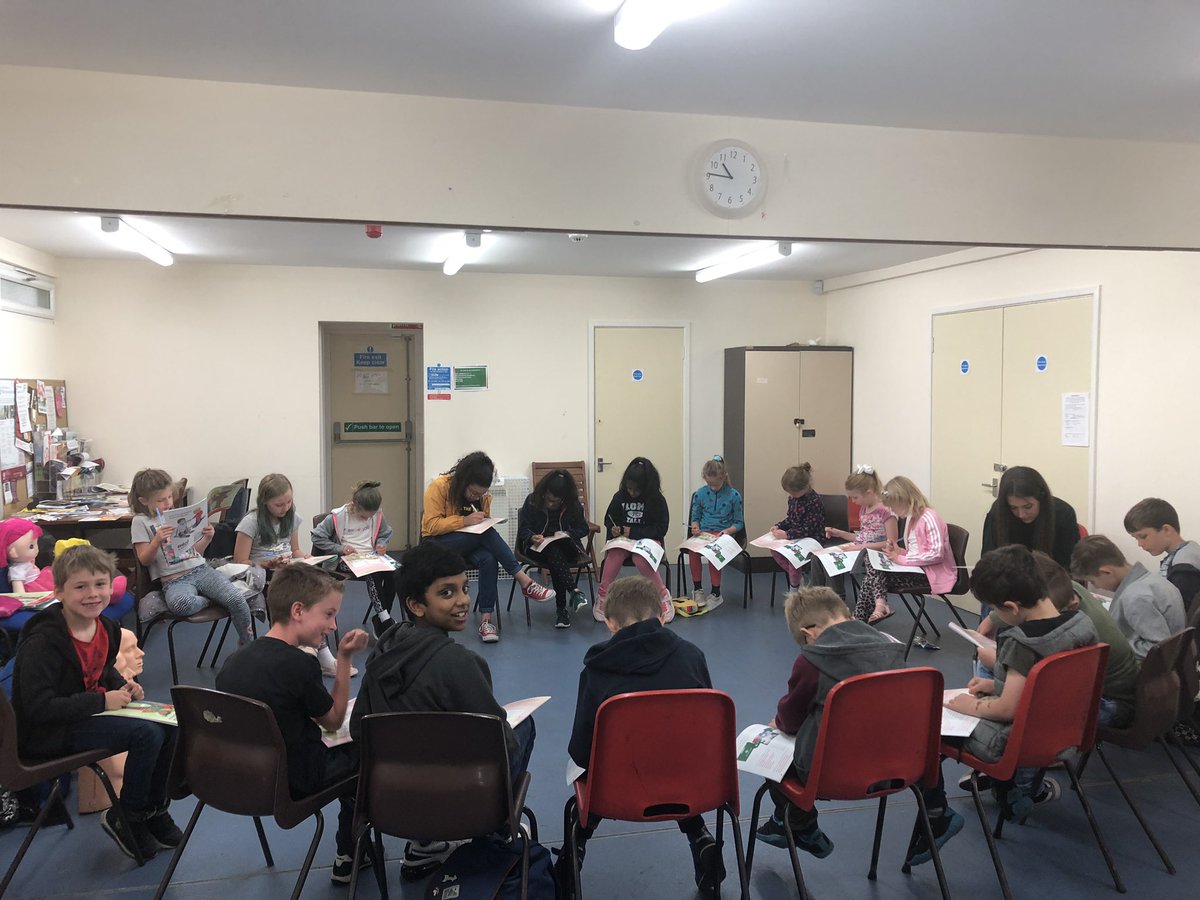 power_medics's tweet photo. Does your school run 🍏LUNCH CLUBS🍎? We have some availability for Midlands based locations 
#classroom #library #education https://t.co/NdWwohLKgy