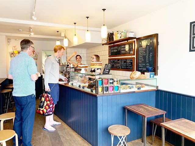 EstateOfficeCof's tweet photo. You can always count on @viviennnesmith for a morning wave #saturdaywave #sw16 #streatham #streathamhill #londoncoffeeshops #londoncoffee https://t.co/ZXzhxfFeXZ https://t.co/retTBpkrsP
