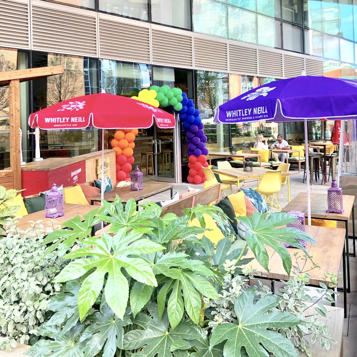 The sun is shining for our Whitley Neill terrace takeover, join us for bottomless brunch from 10am! 
With live music all weekend, our terrace is the place to be celebrating Manchester pride... 

#wearefoodwell #whitleyneillgin #franklinandsons #brunch #pride #loveislove