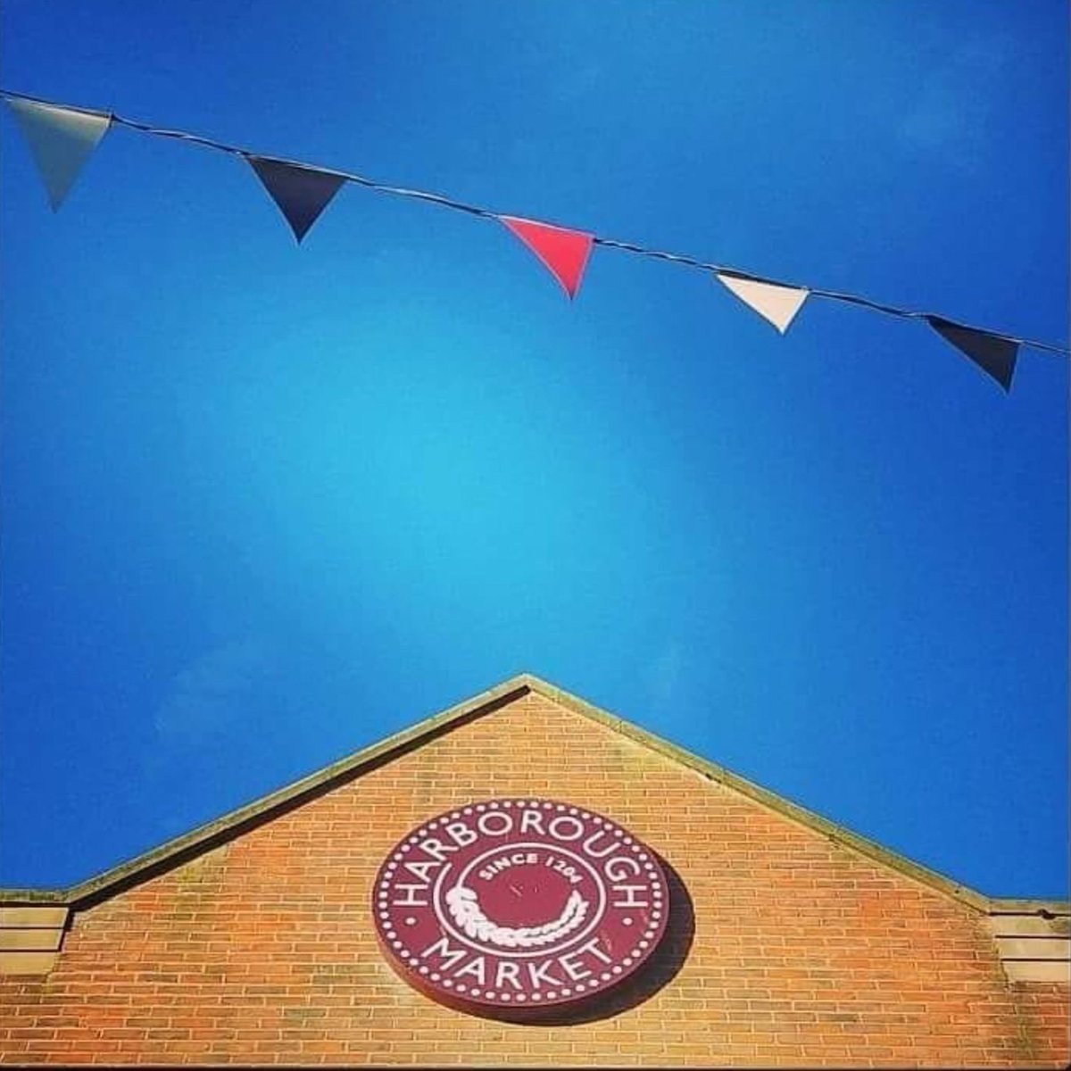 Good morning #Harborough! It's a beautiful day today so why not pop into your #localmarket and stock up on some amazing local produce for a #barbeque or #picnic?
