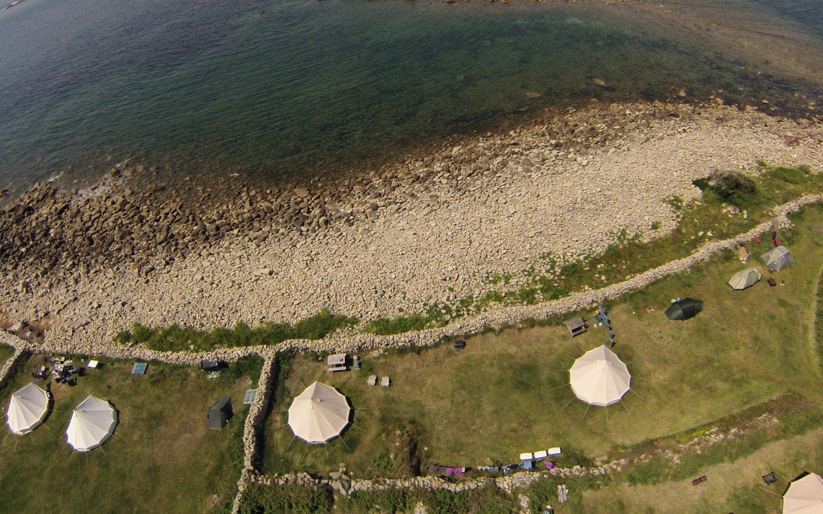 and a follow on from the last one. Same Island... which campsite?