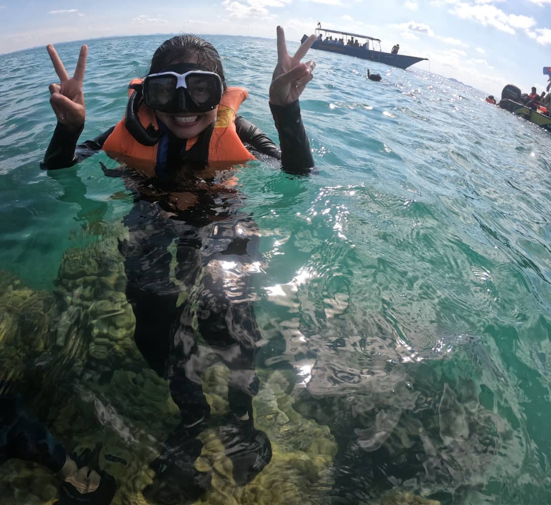 sillslyna's tweet photo. 1.2π²πΎPulau Tengah, Mersing
Ia bukan sahaja mempunyai keistimewaan dan keunikan tersendiri tetapi turut mengungkapkan keindahan serta mampu membuatkan jiwa dibuai rasa terpesona.
#visitjohor #jomtravel #checkpoint4 #exploretrip #jommasukpulau #tripMCF https://t.co/Q27rLBqZDt