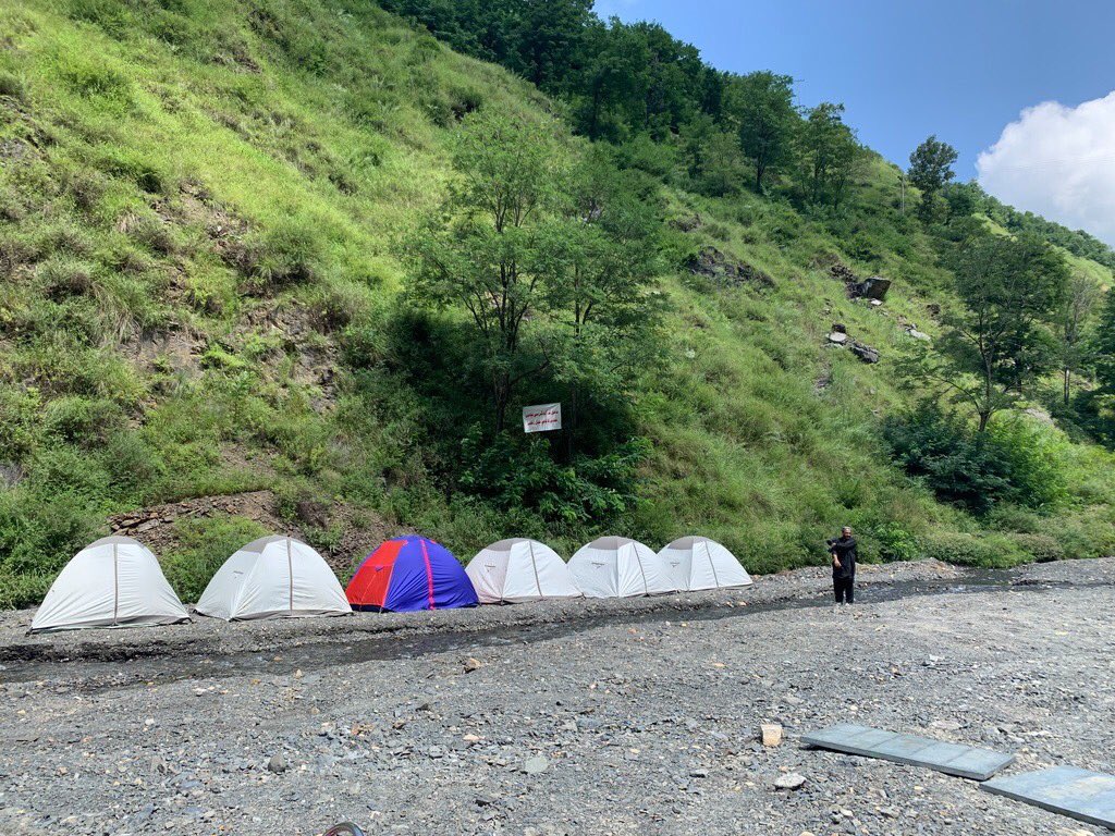 PTIofficial's tweet photo. Think Tourism, Think Pakistan :: KP Government has built a new tourist spot in Galiyat. Samundar Katha Lake, near Barra Gali is now open for public. Tourists have started visiting the newly built tourist spot. So when are you planning to visit it?

#KPKUpdates https://t.co/huZJKn1CHc