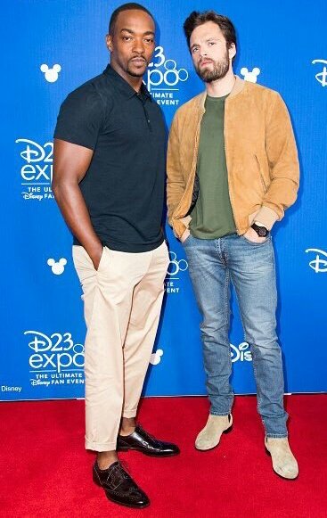 Delicatestorm2's tweet photo. Sebastian Stan and Anthony Mackie at D23  2013-2019 #stackie #TheFalconAndTheWinterSoldier https://t.co/zFUBjkUS9E