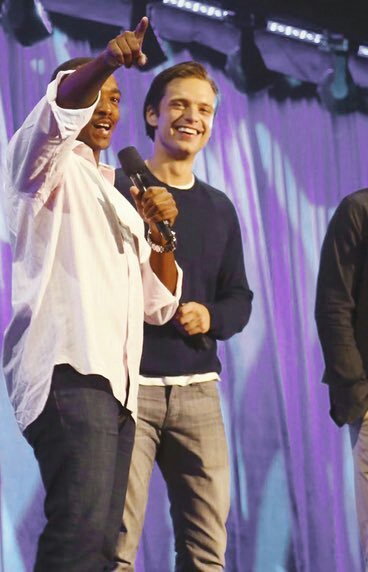 Delicatestorm2's tweet photo. Sebastian Stan and Anthony Mackie at D23  2013-2019 #stackie #TheFalconAndTheWinterSoldier https://t.co/zFUBjkUS9E