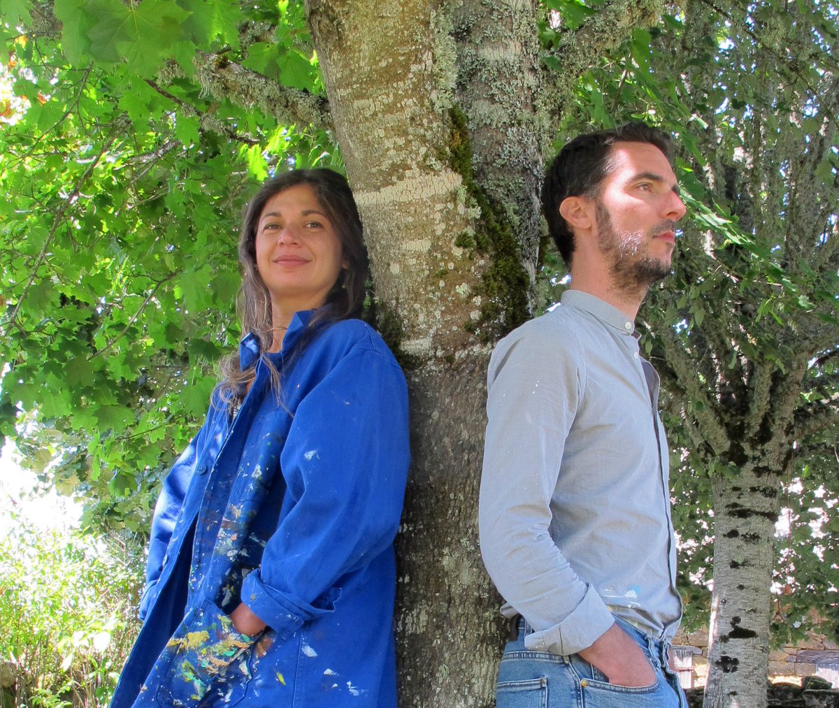 chamalotreside1's tweet photo. L'atelier à la résidence sera ouvert le dimanche 25 août à 16h30. Emilie Picard et Oscar Malessène, artistes sélectionnés pour une résidence en août 2019 présenteront leur travail de peinture en cours. https://t.co/Ds6W8VwDuH