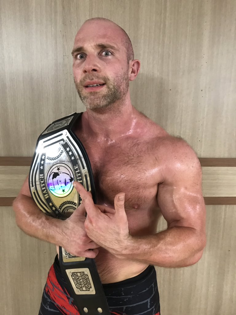 Simon Miller tweet media