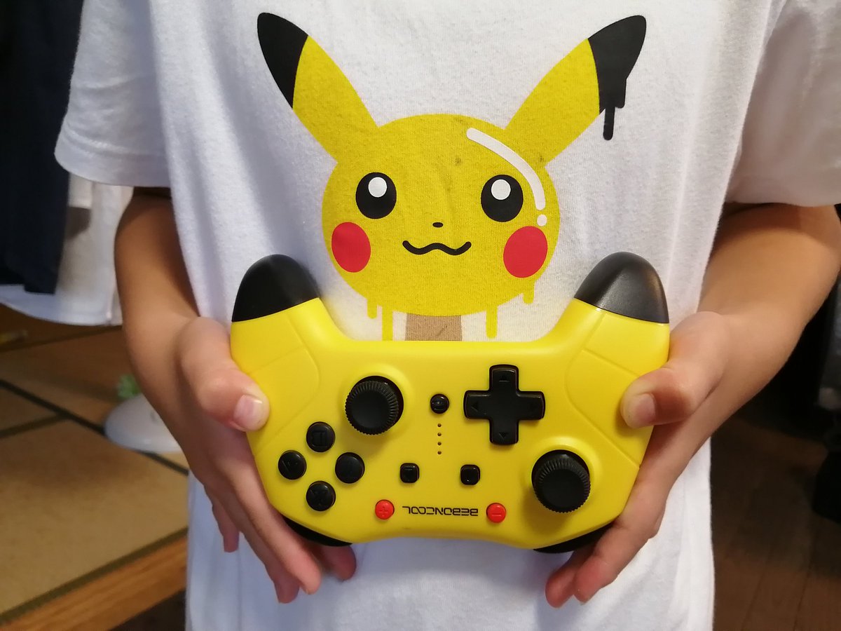 よかろうもん ロードバイクレター ロードバイク乗りと繋がりたい Nintendo Switch用のピカチュウ風 コントローラーなかなかイイね ポケモン大好きだから 子供達が取り合う 笑 振動がかなり強くて 何より4000円弱の価格で純正の半額レベル よかろうもん ロードバイクレター ロードバイク乗りと繋がりたい Nintendo Switch用のピカチュウ風 コントローラーなかなかイイね ポケモン大好きだから 子供達が取り合う 笑 振動がかなり強くて 何より4000円弱の価格で純正の半額レベル