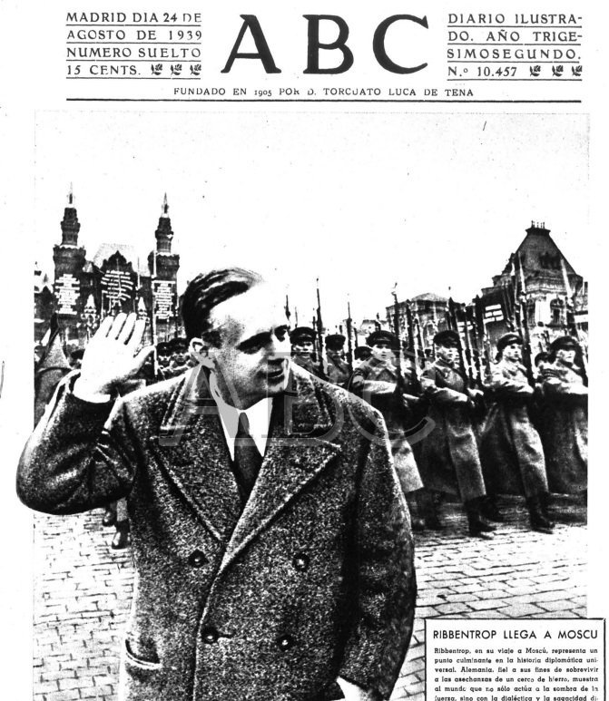  #MolotovRibbentrop80 ¡Cómo salió a la calle la prensa española de hace 80 años! Para estropearle el desayuno a cualquiera.
