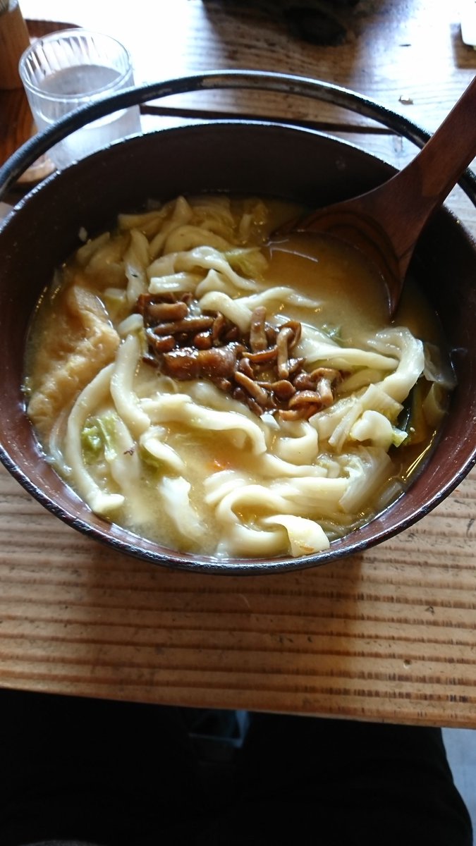 YMBUS_OFFICIAL_'s tweet photo. 最近Twitterサボり過ぎてました、ごめんなさい!
その間何をしていたかというと祭り行ってダンスしたりスイカ食べたり山梨でほうとう食べたり夏を満喫してました<(_ _*)>
#ダンス
#Drfish
#夏休み https://t.co/73NPTxaT4U