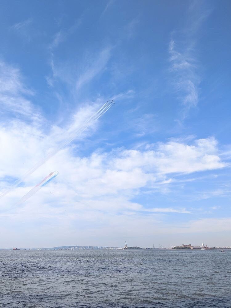 MB_EjectEject's tweet photo. We’ve seen some fantastic photos from Thursday in New York, thank you everyone who took part and helped capture this iconic moment. Here are our favourite shots sent in by @sealedchatterbox on Instagram, the winner of our prize! #hudsonflight
Here are the photographs... https://t.co/DCcbqATwrC