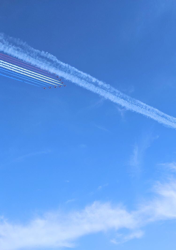 MB_EjectEject's tweet photo. We’ve seen some fantastic photos from Thursday in New York, thank you everyone who took part and helped capture this iconic moment. Here are our favourite shots sent in by @sealedchatterbox on Instagram, the winner of our prize! #hudsonflight
Here are the photographs... https://t.co/DCcbqATwrC