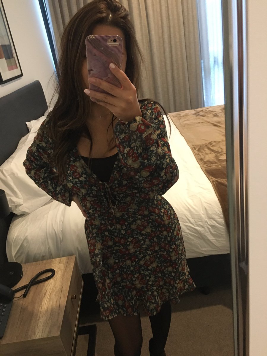 LisaAkira2_'s tweet photo. Morning Adelaide 💦
Be a good girl with a veil. 
#japanesegirl 
#japanese 
#asianbeauty 
#flymetoyou https://t.co/aKN5xr82ZK