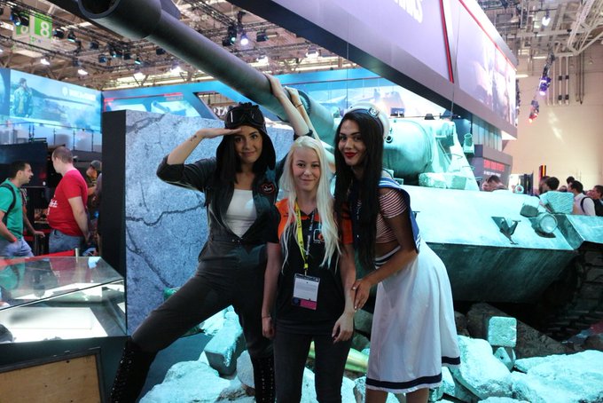 #Gamescom Tag 3 f&uuml;r das Team #GamersChannel und hier mal ein schickes Bild vom #WoT Stand 🔥 |   #gamer<a href="/tag/gamescom"class="tags">#Gamescom</a><a href="/tag/gamerschannel"class="tags">#GamersChannel</a><a href="/tag/work"class="tags"><span>#work</span></a><a href="/tag/girl"class="tags"><span>#girl</span></a><a href="/tag/art"class="tags"><span>#art</span></a><a href="/tag/blond"class="tags"><span>#blond</span></a><a href="/tag/city"class="tags"><span>#city</span></a><a href="/tag/gamer"class="tags"><span>#gamer</span></a><a href="/tag/games"class="tags"><span>#games</span></a><a href="/tag/youtube"class="tags"><span>#youtube</span></a>
