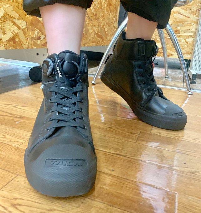歩きやすさ抜群 女性におすすめなバイク用ライディングシューズ5つ レディース おしゃれ 靴 ライディングブーツ 女性ライダー バイクブーツ ディアガレージ