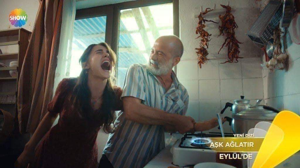 payas1992's tweet photo. Kadına şiddet sorununun önüne geçmek istiyorsak, öncelikle dizi ve filmlerden başlamak lazım...
#EmineBulut https://t.co/fRNMFxuo0Q