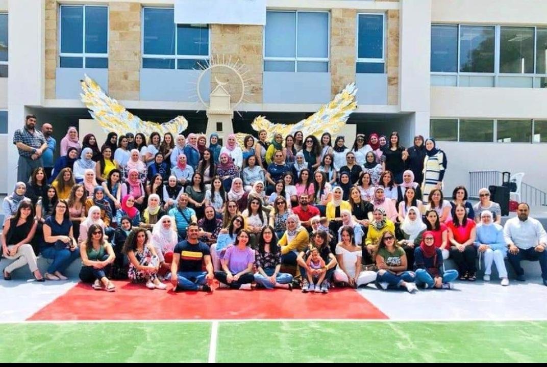 There is almost nothing more painful for a group of people than seeing their leader leave a growing organization ! Never underestimate your presence <a href="/ghinanassab1/">@ghinanassab</a> @DawhaHighSchool <a href="/HanaJomaa/">Hana Jomaa</a> <a href="/MakAishaSchool/">MakAishaSchool</a> you're everything to your team!