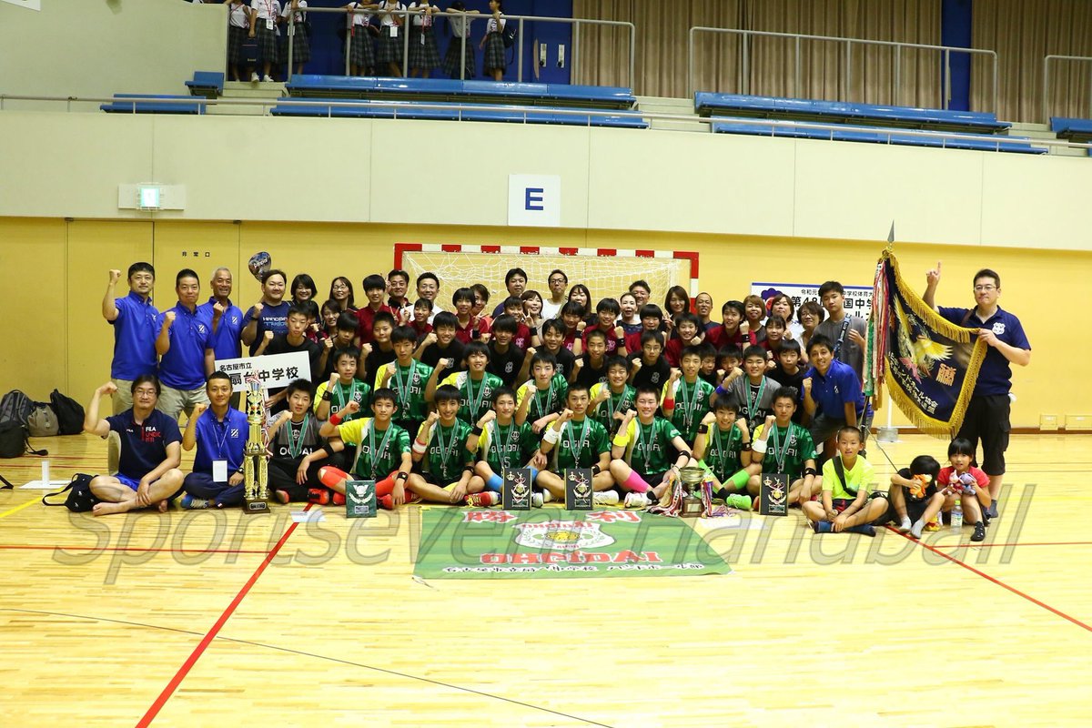 【 #全中 】
全中最終日の写真📷をアップしました！
ぜひご覧ください。

男子🤾‍♂️facebook.com/47305958275121…

女子🤾‍♀️facebook.com/47305958275121…

閉会式🏆facebook.com/47305958275121…

 #handballjp  #ハンドボール  #兵庫