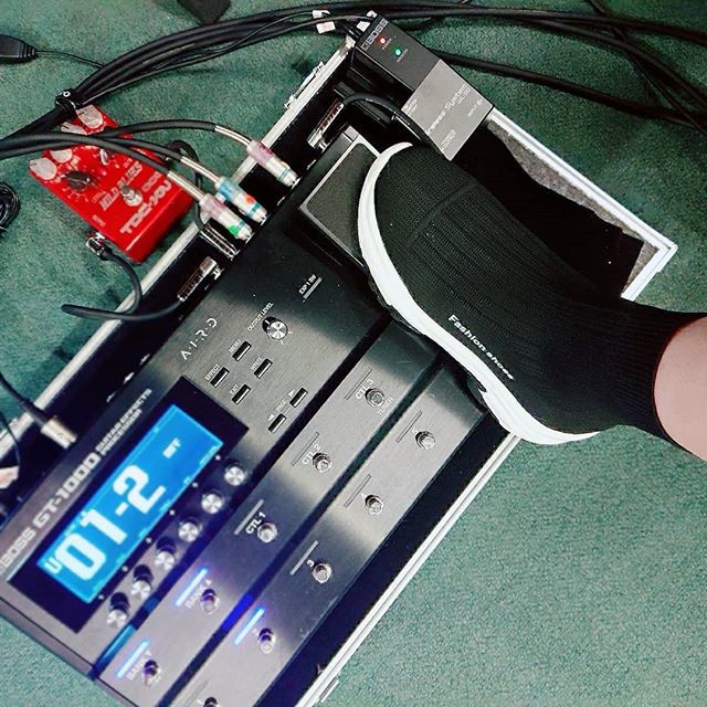D_Drive_Yuki's tweet photo. fashion shoes
可愛いスニーカーありがとうございます♥️ @17kg_official
#boss #gt1000 #guitarprocessor
#tdc #shoes #fashion https://t.co/N9b0Wv2hm8 https://t.co/cbvOv7X3d3