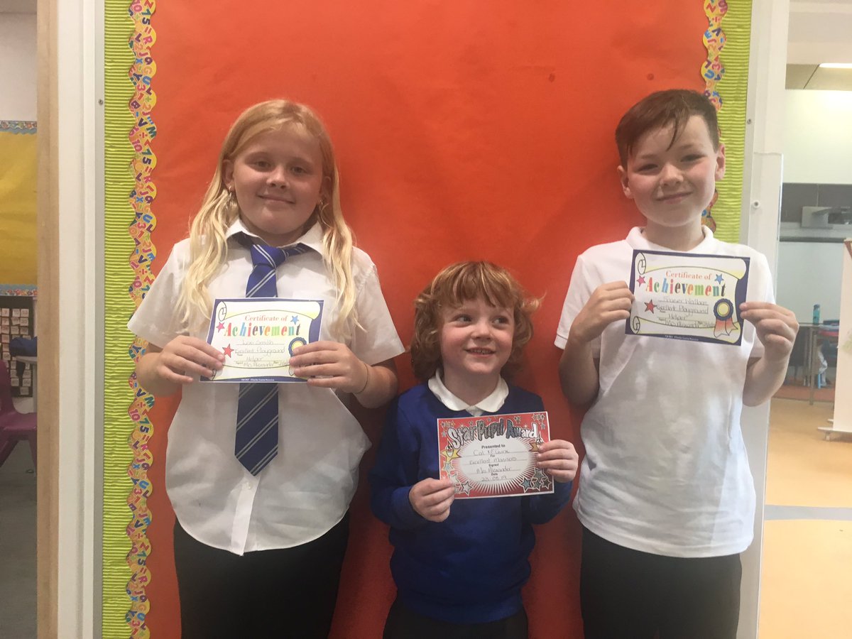 KirkmichaelPS's tweet photo. We are back and what a week! Already some certificates for being amazing helpers and for good manners! #superstars https://t.co/ZhZMnsJmnk