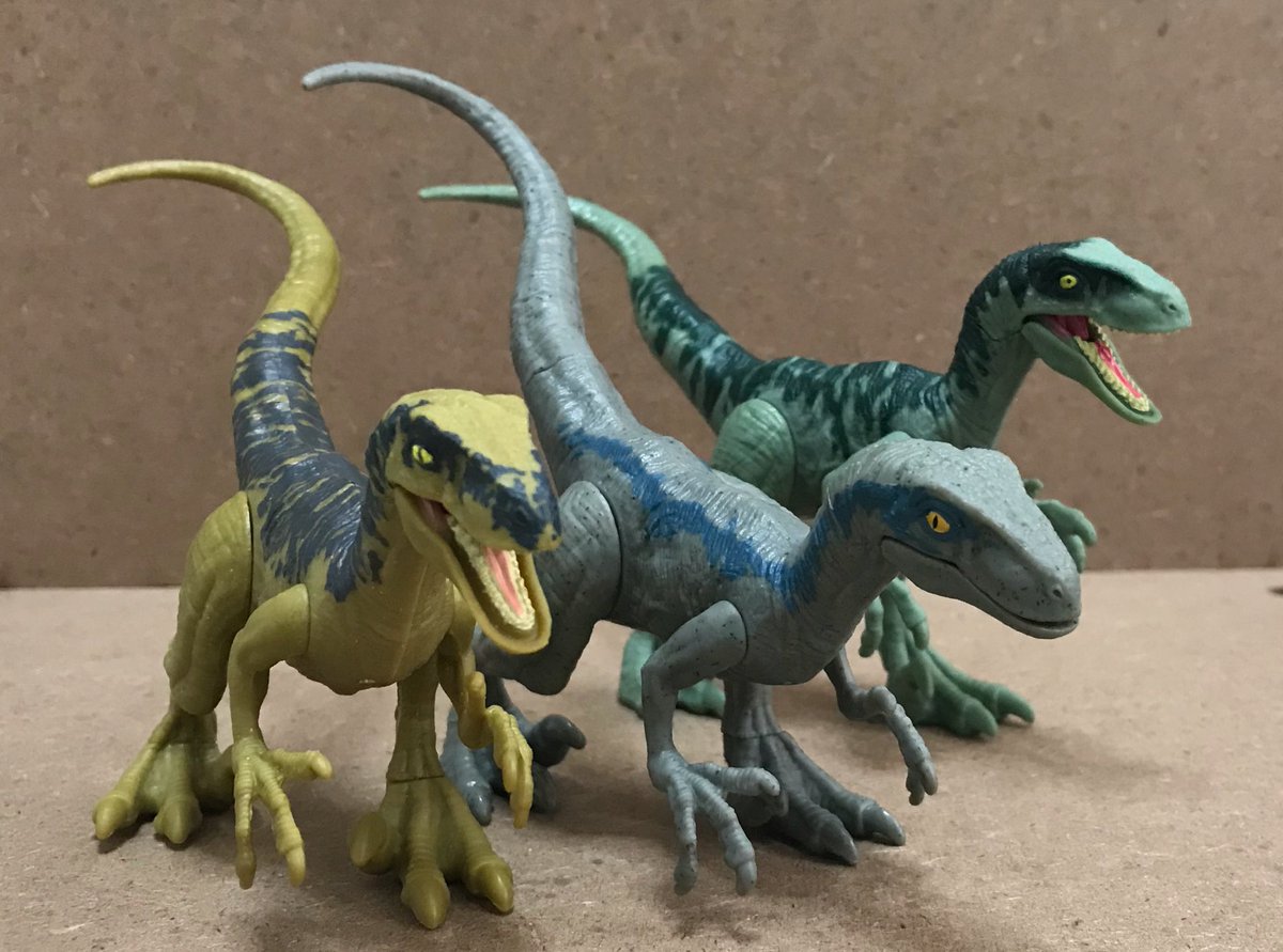 2021新発 マテル ジュラシックワールド ヴェロキラプトル 4姉妹