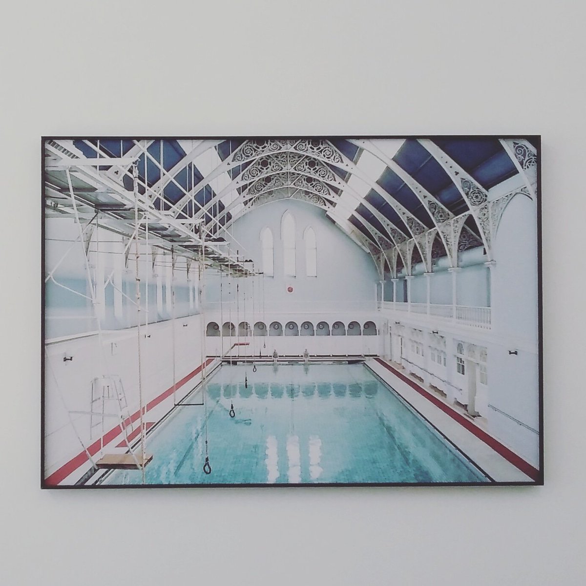 WesternBaths's tweet photo. We would like to thank @sooukdotcom for this absolutely stunning piece from her exhibit Poolside!
It now has pride of place in the Management Office where members can also sneak a peek. ππ
#westernbaths #westendglasgow #victorianbaths #sooburnell #poolside https://t.co/cLdvrGZKHW