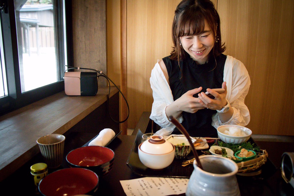 os15_acidman's tweet photo. 朝は早く起きてお風呂に入って
お待ちかね朝ごはん！！！！
すごーーーーく量が多かったけど
残したくない精神が発動！！！！
鍋に入って出てきたお味噌汁を
２人でたいらげました🤟♥️
味噌汁が最高に美味しかった。。
1枚目の真琴お気に入り🤟🤟🤟
ほんとのんびり泊まれて幸せでした☺️♥️ https://t.co/CPHhIgZ7ar